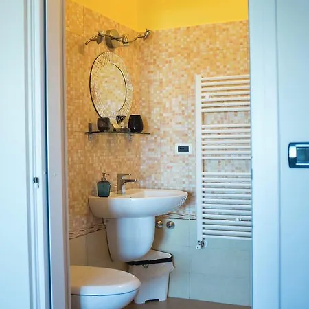 Alojamento de Acomodação e Pequeno-almoço Costa D'abruzzo 4*